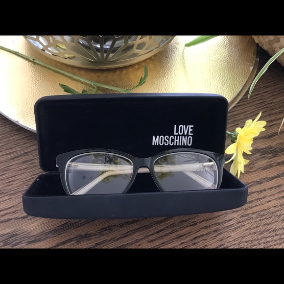 Love Moschino Prescription Glasses - Picture 3 of 8
